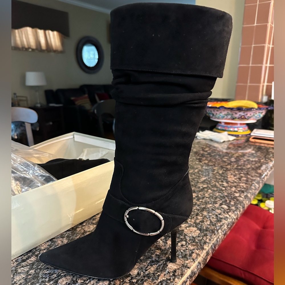 GUESS black SUEDE BOOTS